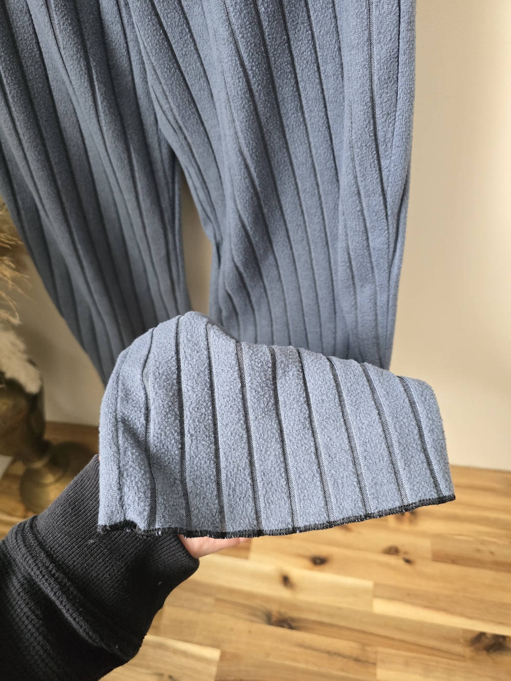 Blue Ribbed Knit Wide-Leg Pants - Picture 2 of 4